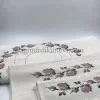  Kanaviçe işlemeli seccade takımı ve havlular
