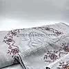  Kanaviçe işlemeli seccade takımı ve havlular