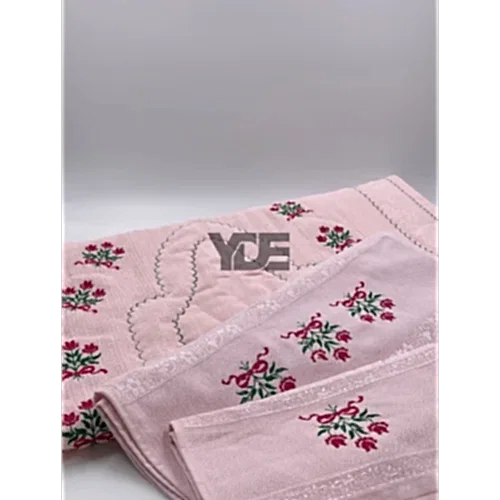 Kanaviçe İşlemeli Seccade Takımı (3’lü Set)